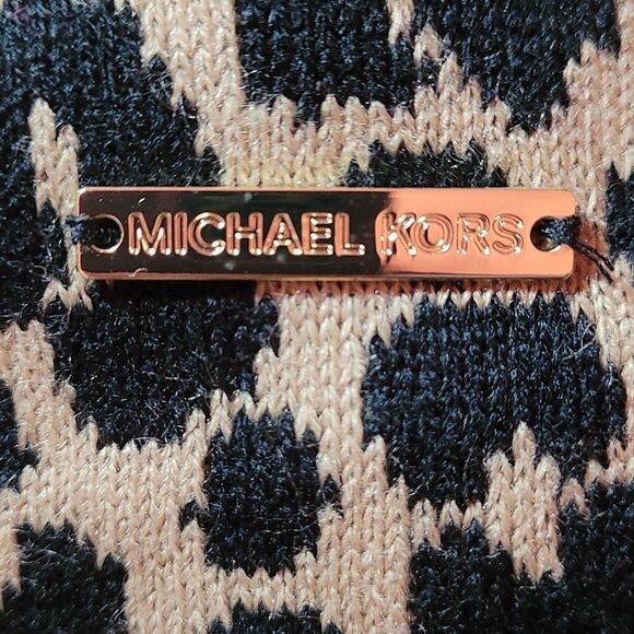 Michael Michael Kors leopard print scarf - Picture 4 of 5